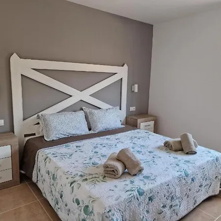 Casa Moni Коральео